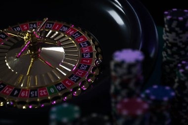 Bikini Paradise bonus round interface
