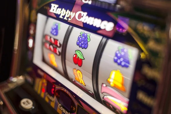 Buffalo King slot game interface on minitoto login mobile